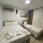 Hotel New Cherry Istanbul