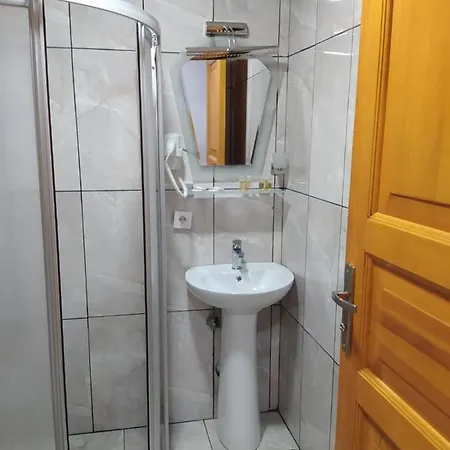 Ξενοδοχείο New Cherry